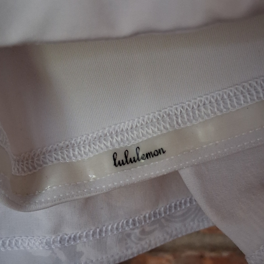 LULULEMON PACE RIVAL MID RISE SKIRT SIZE 4 - Picture 5 of 6